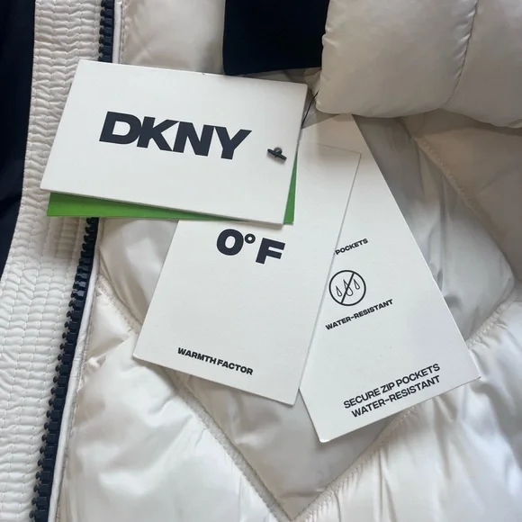 NWT $300 DKNY Women’s Silky Long Quilted Parka Water Resistant Zip Pockets Large - Picture 6 of 8
